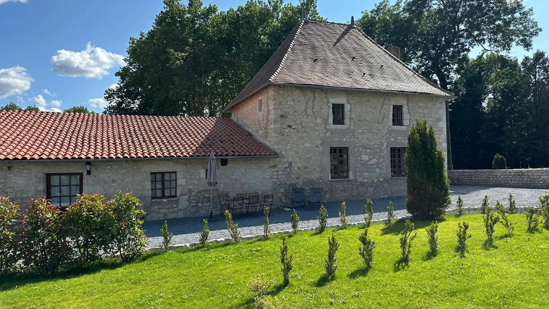 Chateau De La Mothe De Vicq - Allier, A Proximite De Vichy 0*, ヴィック フランス